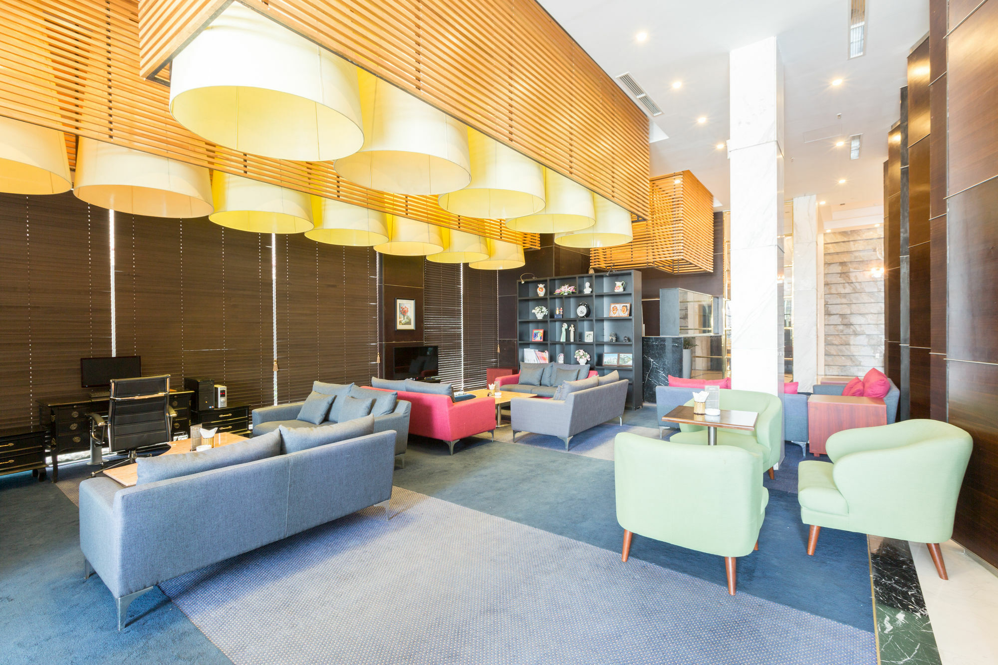 Charm Suite Residence Saigon Хошимін Екстер'єр фото