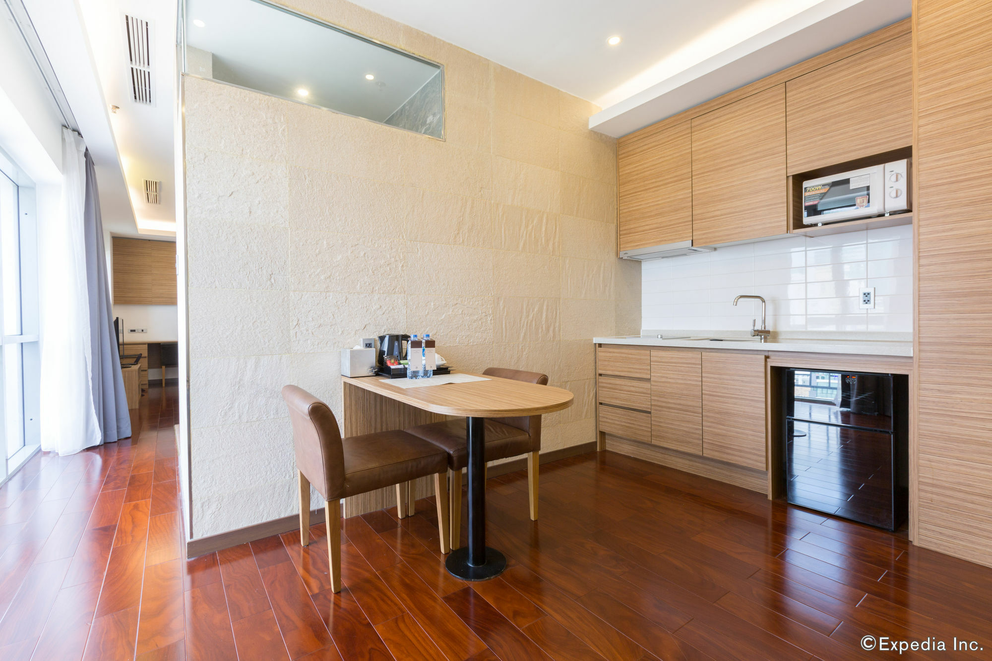 Charm Suite Residence Saigon Хошимін Екстер'єр фото